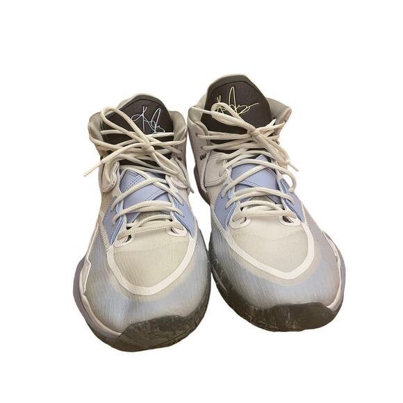 Nike Kyrie Infinity White/ Light Marine 2022 Men's Sneaker/Shoe. Size 13.5 - Picture 2 of 7